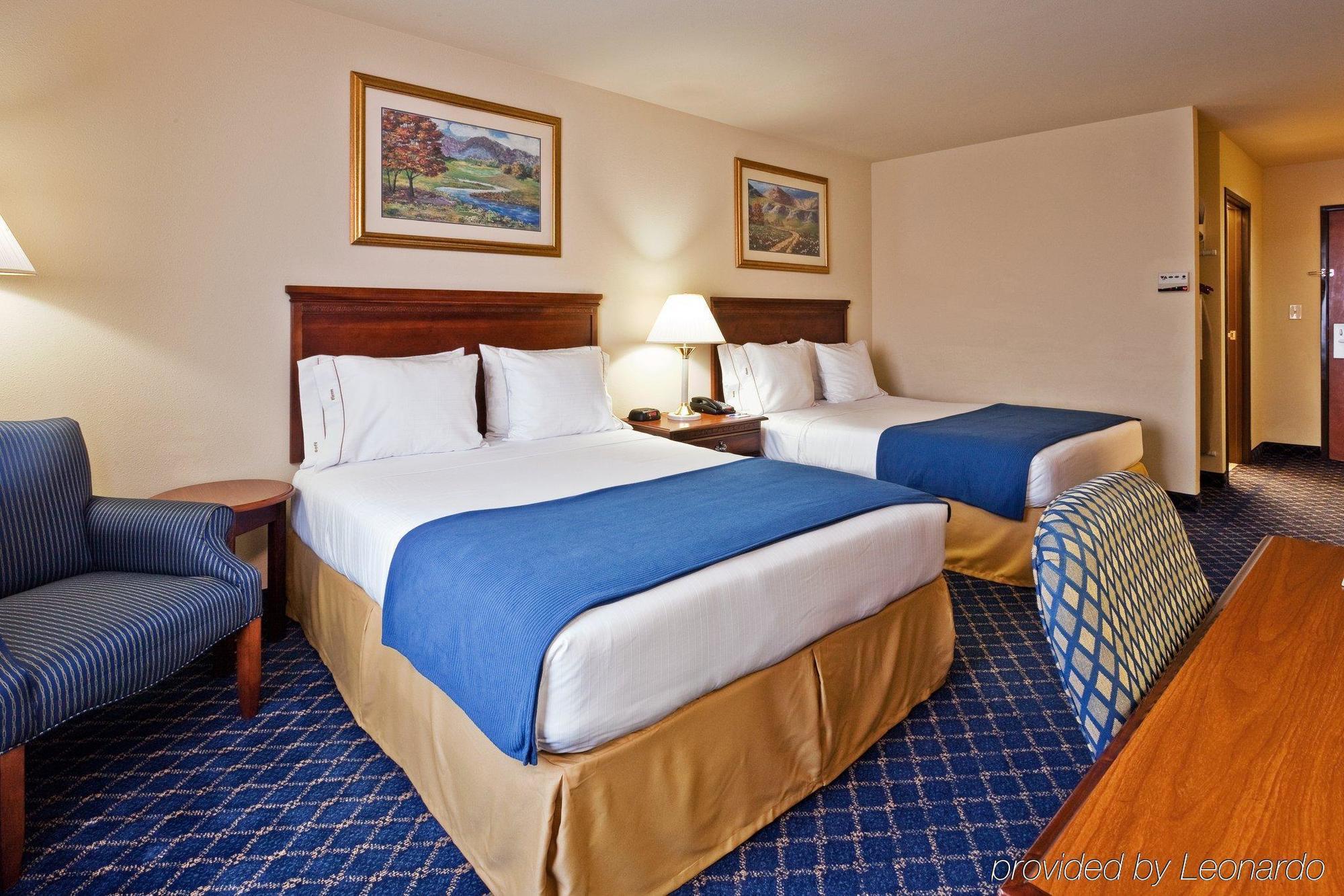 Holiday Inn Express Hotel & Suites Paragould By Ihg Chambre photo